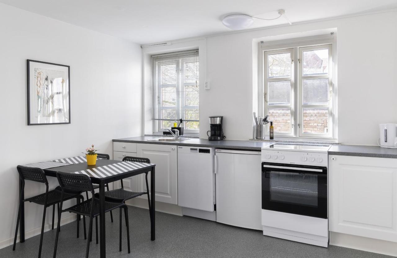 Aday - Apartment Suite 2 Aalborg Center 외부 사진